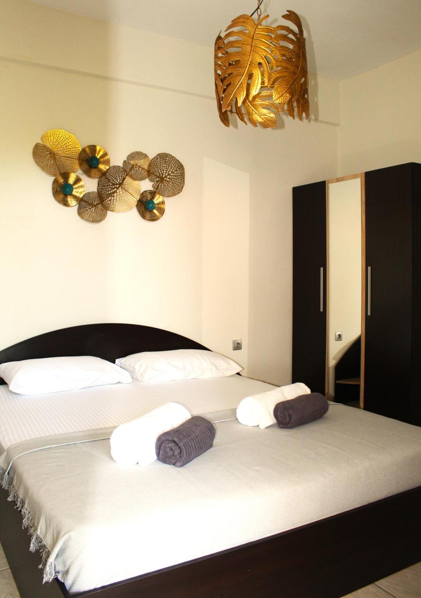 Azure Bliss Suites Nikiti (Sithonia) Exterior foto